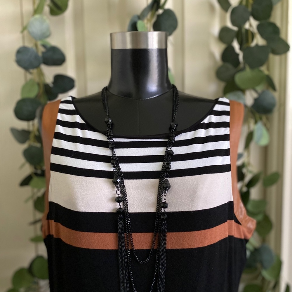 Professional Pencil Dress With Shell - Picture 5 of 12